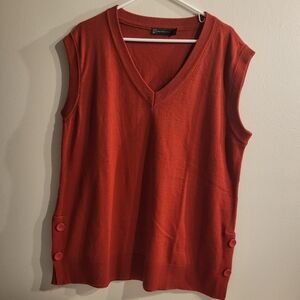 New York & Company Red Women's v-neck Sleeveless Sweater XL